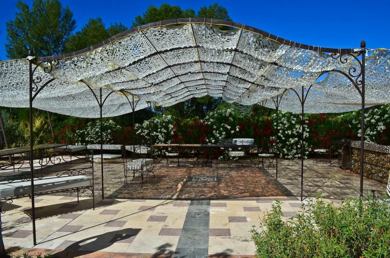 Отель Bastide De Mazan Рьез Экстерьер фото
